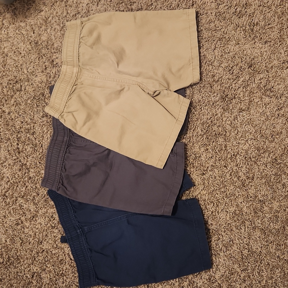 Bundle of 9 Toddler Boy 3T Shorts. Cat & Jack, Okie Dokie & Garanimals - Picture 7 of 8